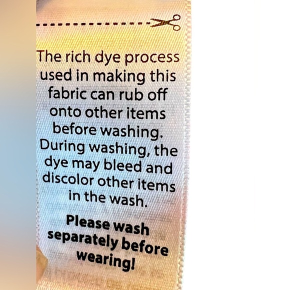 Women's Denim Jacket blue color Size medium.Beautiful design inside and outside - Picture 12 of 14